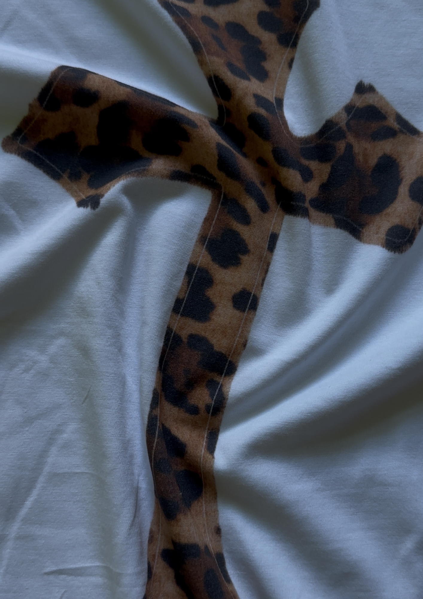 Leo Cross Longsleeve